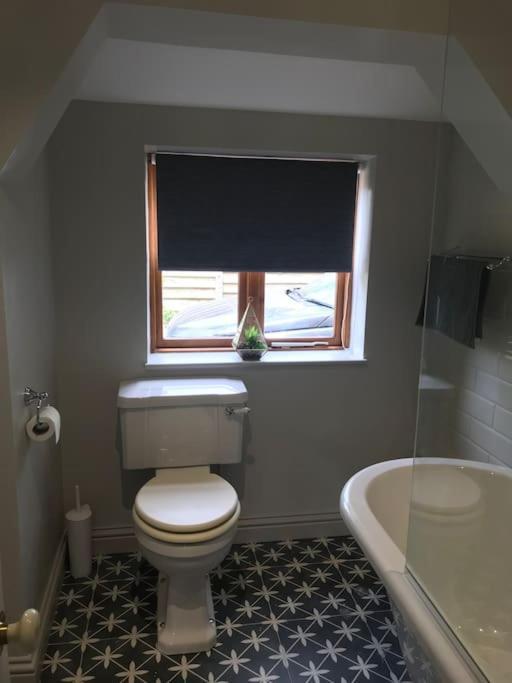 Lovely Quiet Cottage Sleeps 4 Adults, 4 Children, Dog Friendly Cley next the Sea Exterior photo