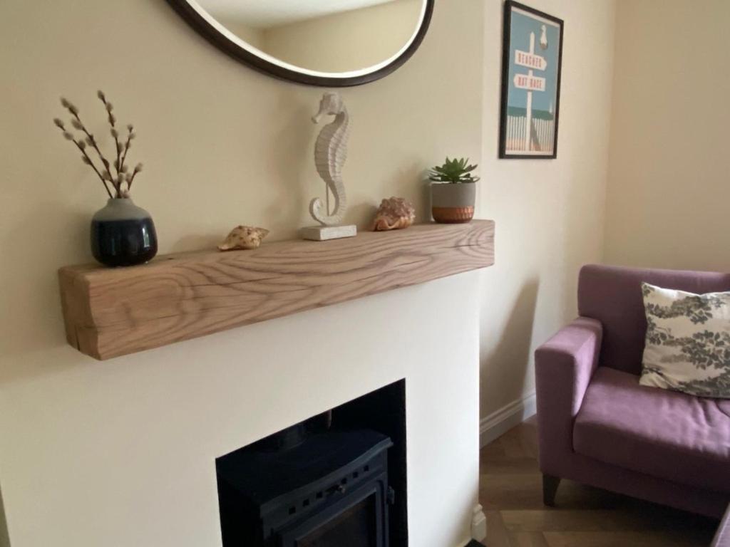Lovely Quiet Cottage Sleeps 4 Adults, 4 Children, Dog Friendly Cley next the Sea Exterior photo